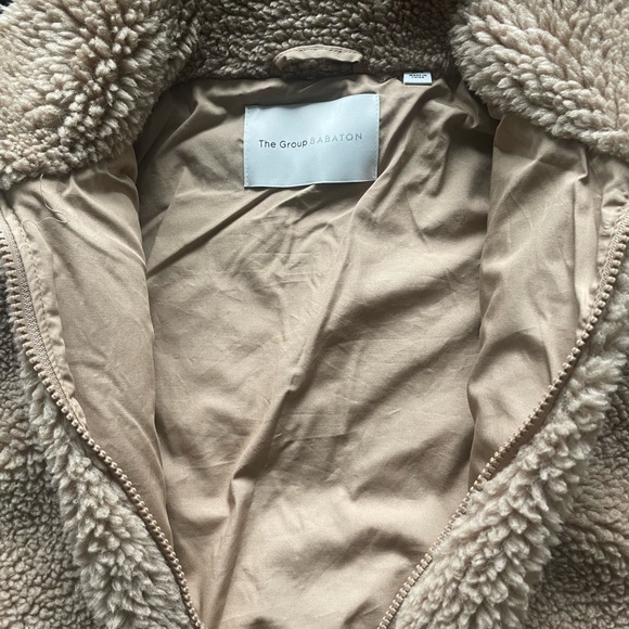 Babaton by Aritiza teddy bear jacket 2XS - Picture 3 of 4